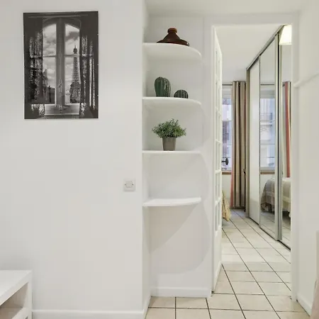 Bnbnook - Chic 1br - Walk To Eiffel Tower & Les Invalides * Parigi