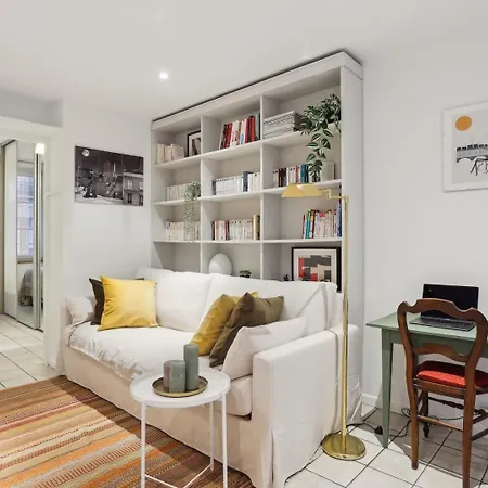 Bnbnook - Chic 1br - Walk To Eiffel Tower & Les Invalides * Parigi